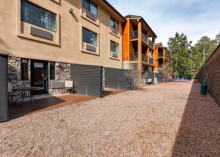 Comfort Suites Golden West On Evergreen Parkway
