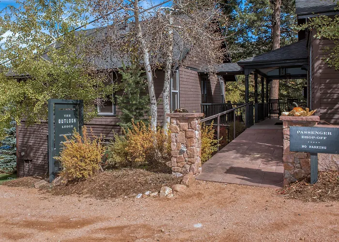 The Outlook Lodge